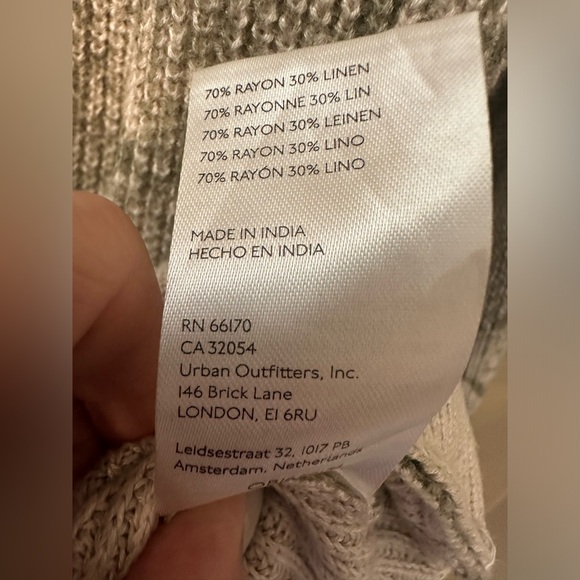 Bloomingprint Lightweight Printed Sweater - Size Large - Picture 6 of 6